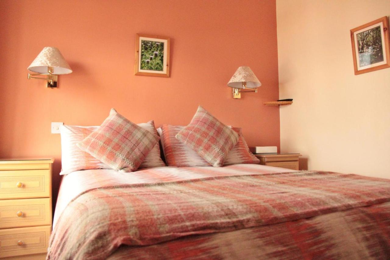 Haven Crest Hotell Whitby Exteriör bild