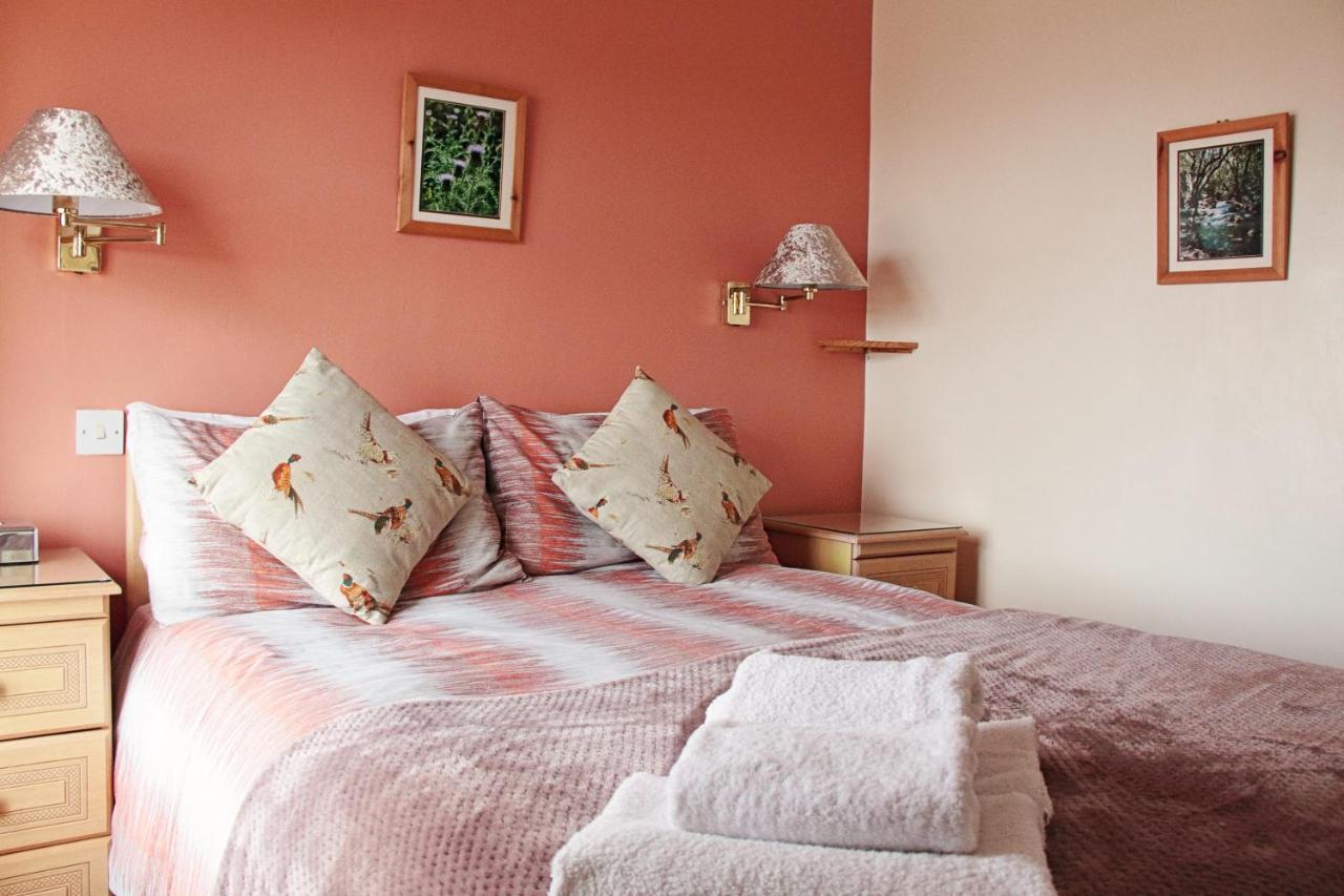 Haven Crest Hotell Whitby Exteriör bild